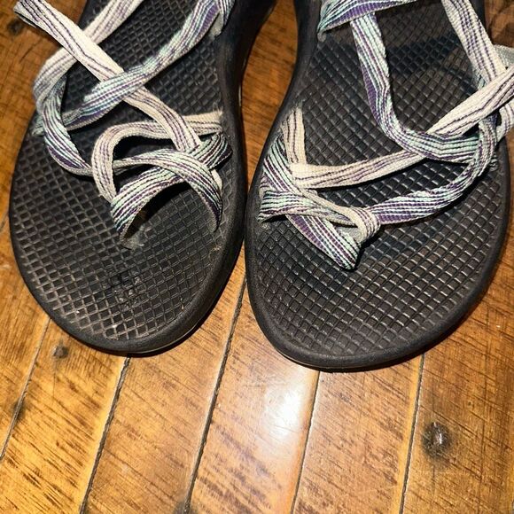 Chaco purple double strap orthotic arch support gorpcore 8 sandals - Picture 5 of 6